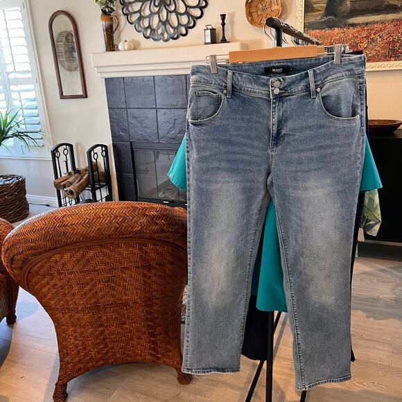 Hudson Jeans Womens Size 14 Blue Denim Straight Leg Back Flap Pockets Stretch - Picture 16 of 16